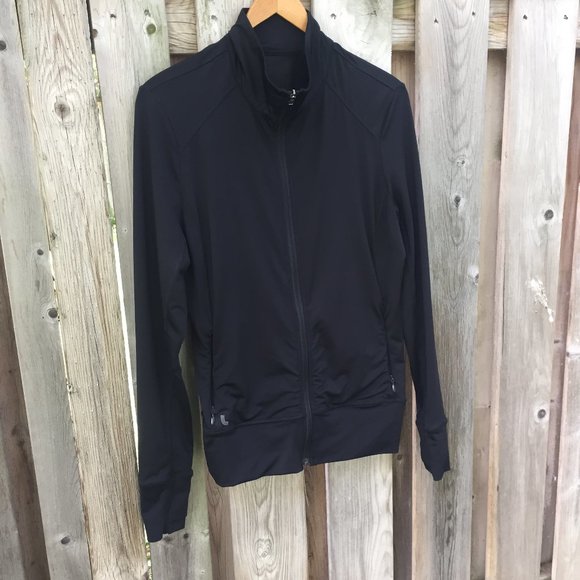 Lole black lightweight activewear zip up top - size L - Picture 2 of 9